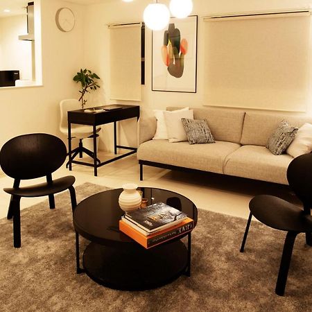 6 Mins To Walk Jr Okubo Station 1Stop To Shinjuku Brand New Silent Stylish 3Br Villa 東京都 外观 照片