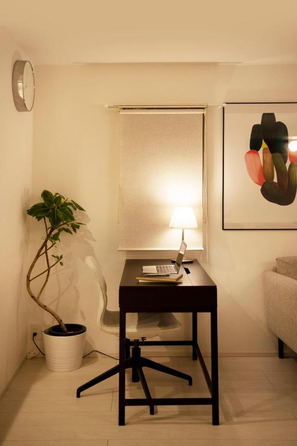 6 Mins To Walk Jr Okubo Station 1Stop To Shinjuku Brand New Silent Stylish 3Br Villa 東京都 外观 照片