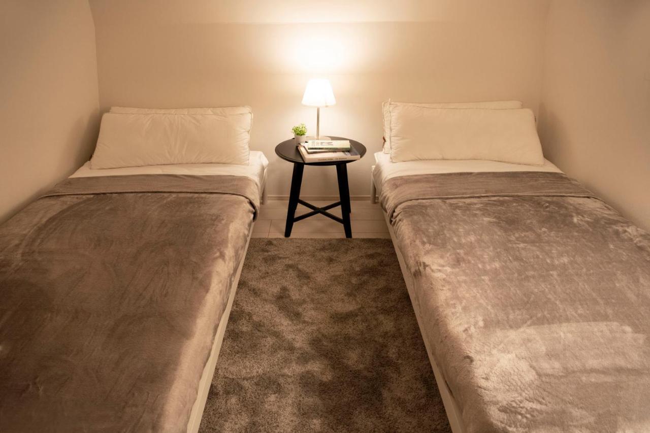 6 Mins To Walk Jr Okubo Station 1Stop To Shinjuku Brand New Silent Stylish 3Br Villa 東京都 外观 照片